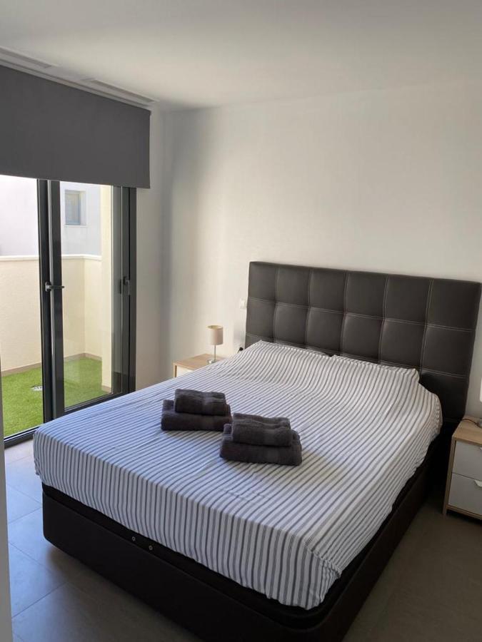 Villa La Valiente Roca Рохалес Екстериор снимка