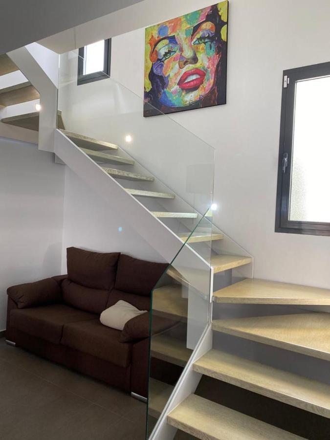 Villa La Valiente Roca Рохалес Екстериор снимка